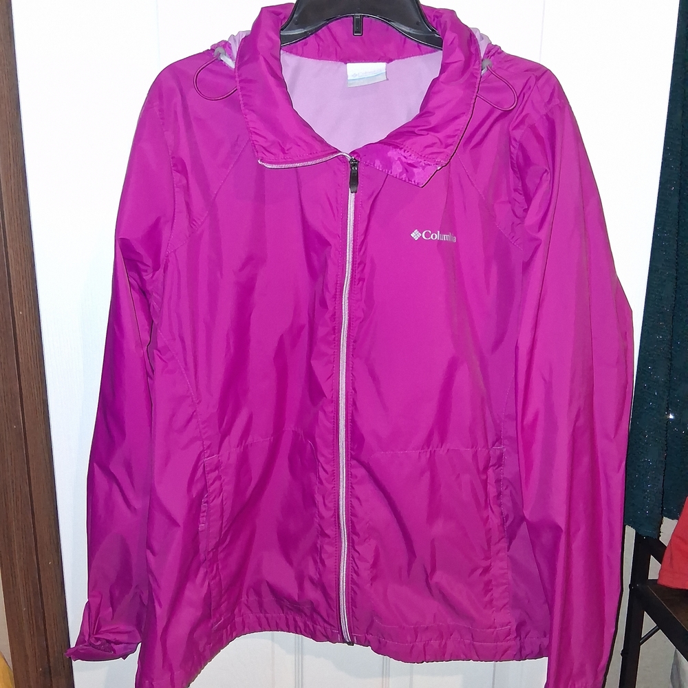 Columbia Fuchsia Outdoor Jacket